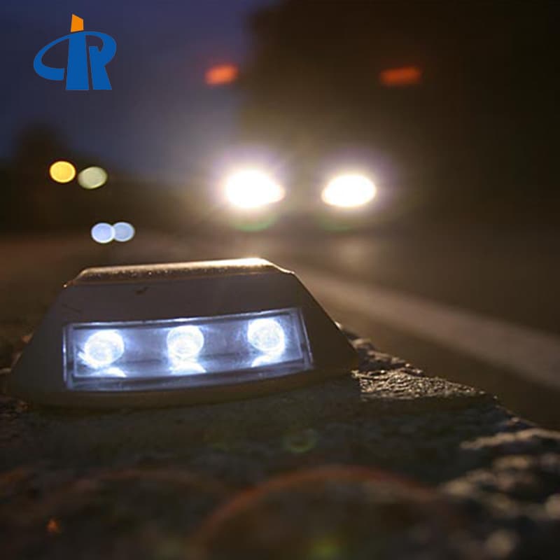 Advantages of LED Motorway Stud Lights